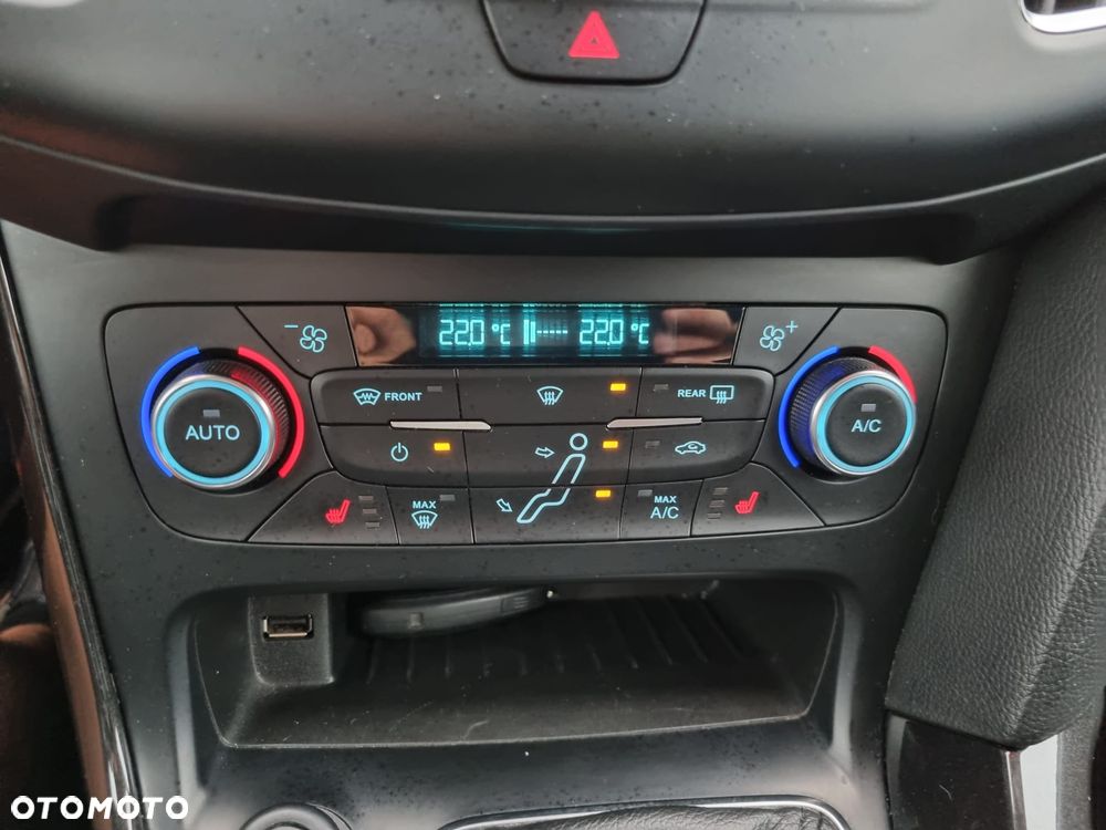 Ford Focus 2.0 TDCi Titanium ASS - 21