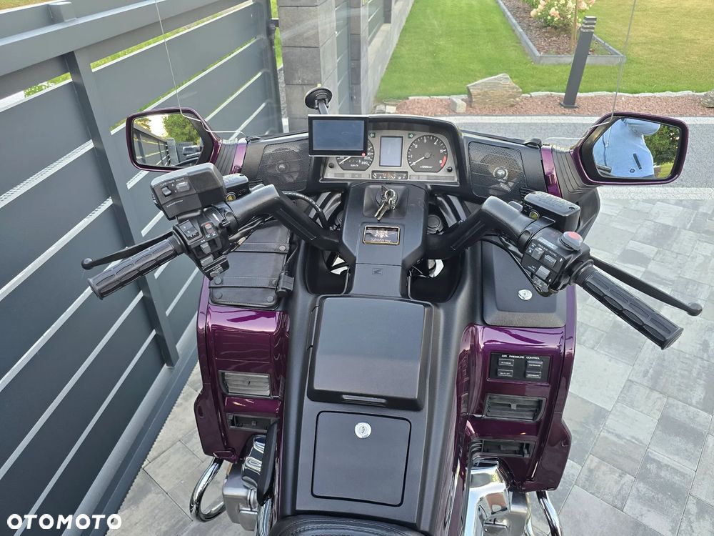 Honda GL - 13
