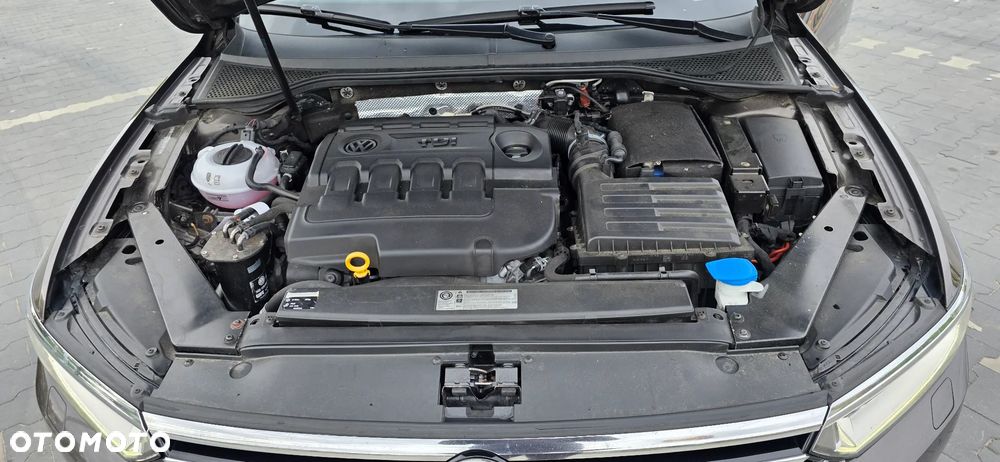 Volkswagen Passat 2.0 TDI BMT Comfortline - 12
