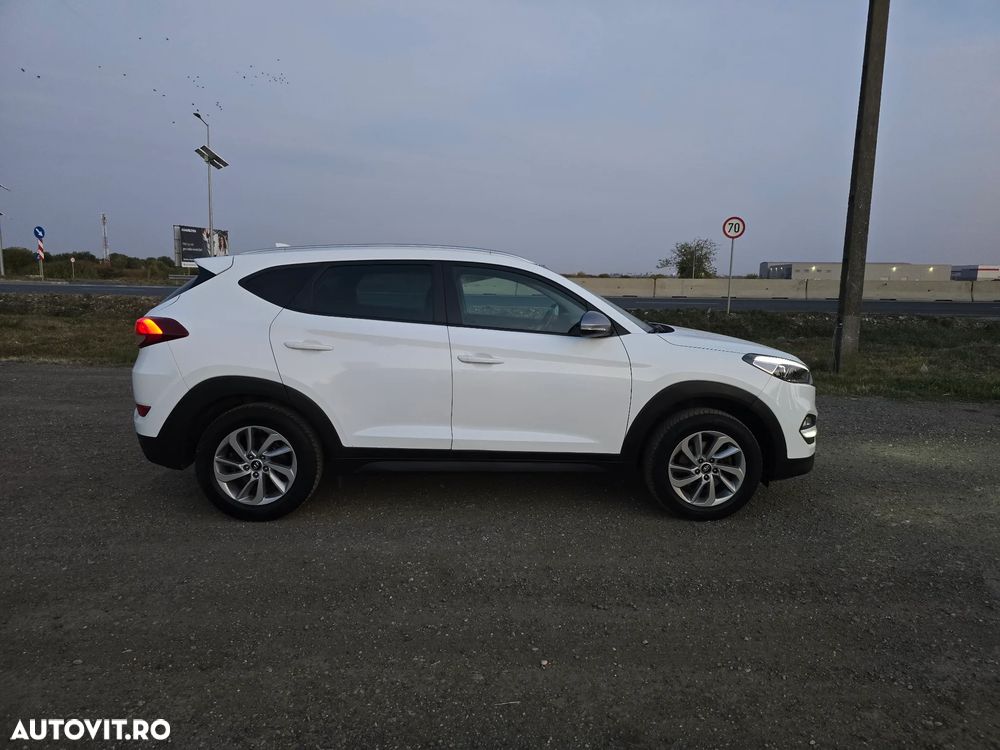 Hyundai Tucson 1.6 GDI 2WD Premium - 12