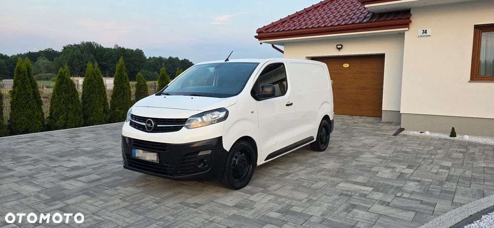 Opel Vivaro - 1
