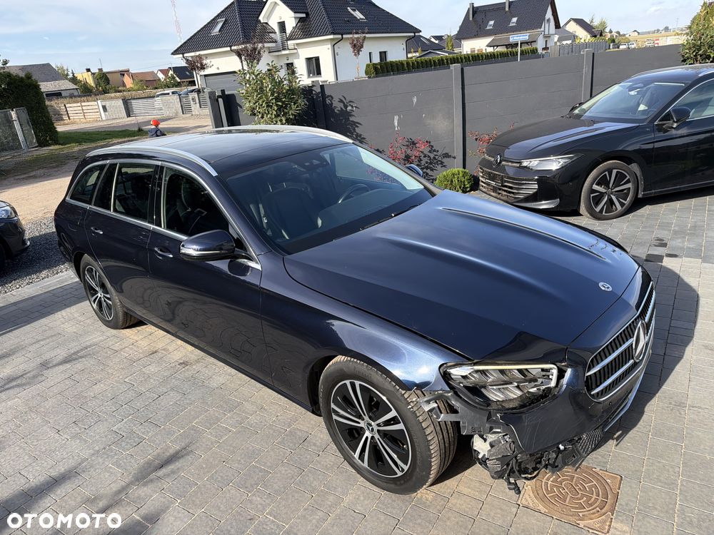 Mercedes-Benz Klasa E 220 d Avantgarde - 14