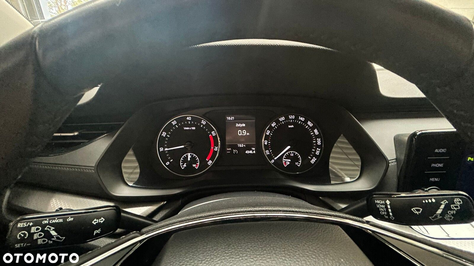 Skoda Octavia - 25