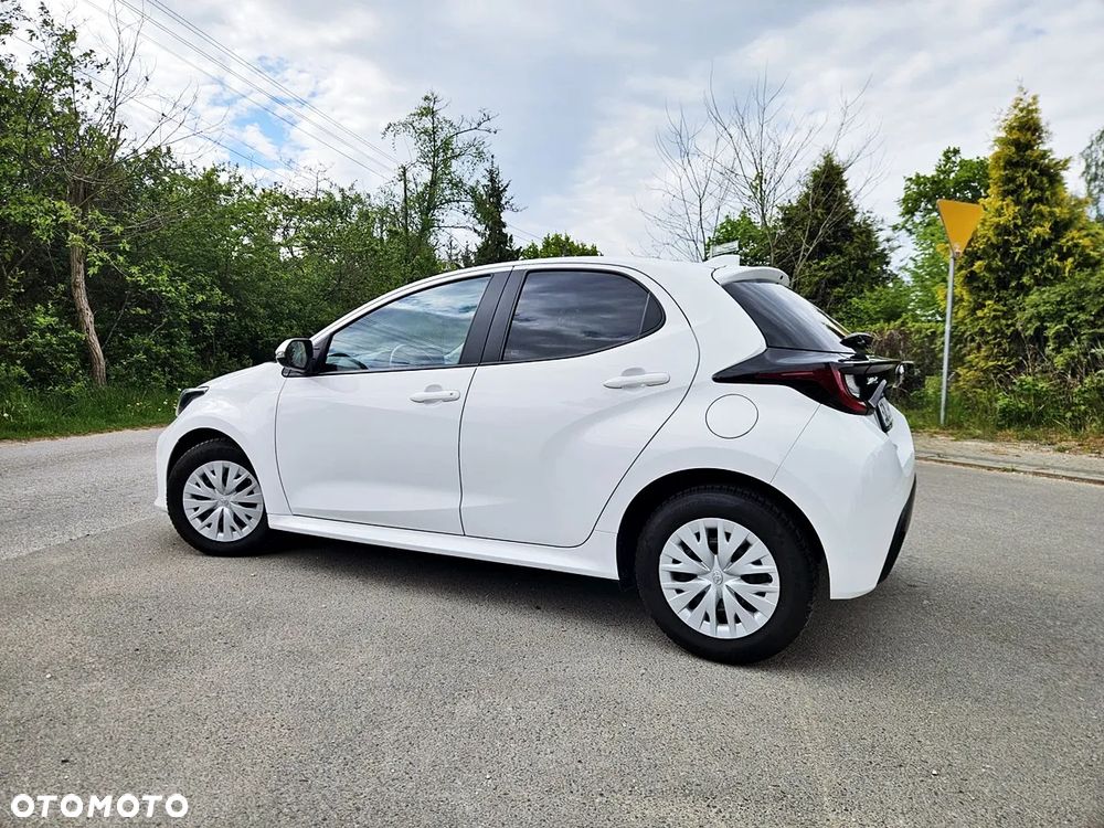 Toyota Yaris 1.5 VVT-i Luxe - 11