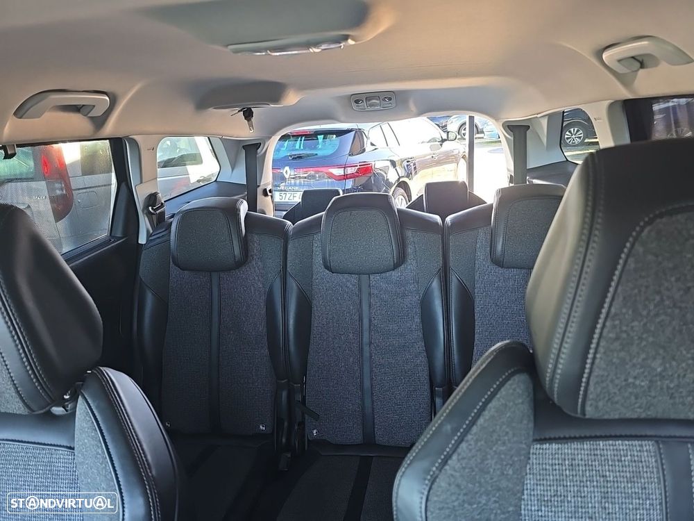 Peugeot 5008 1.5 BlueHDi Allure EAT8 - 19