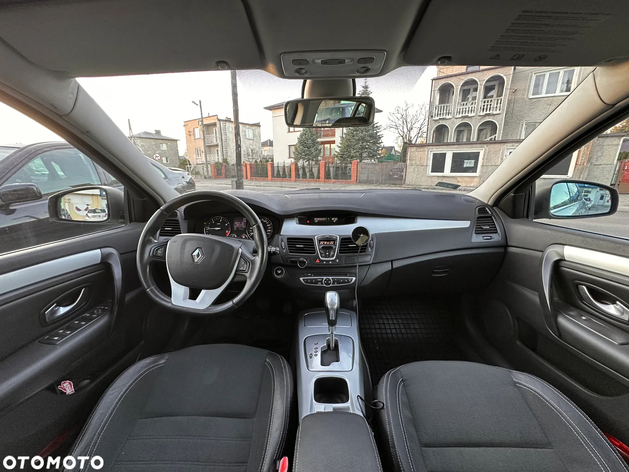 Renault Laguna 2.0 DCi Expression - 11
