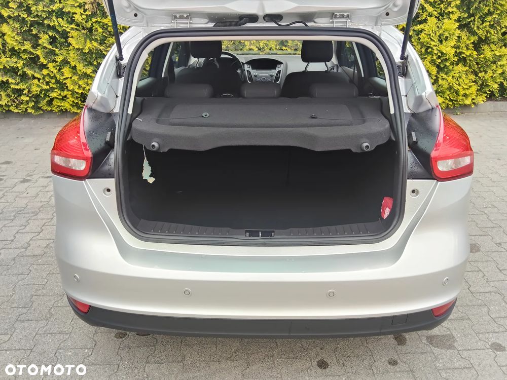 Ford Focus 1.0 EcoBoost Trend Sport - 16
