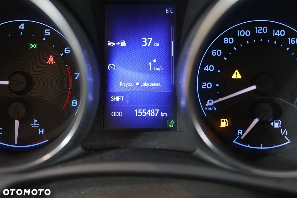 Toyota Auris - 7