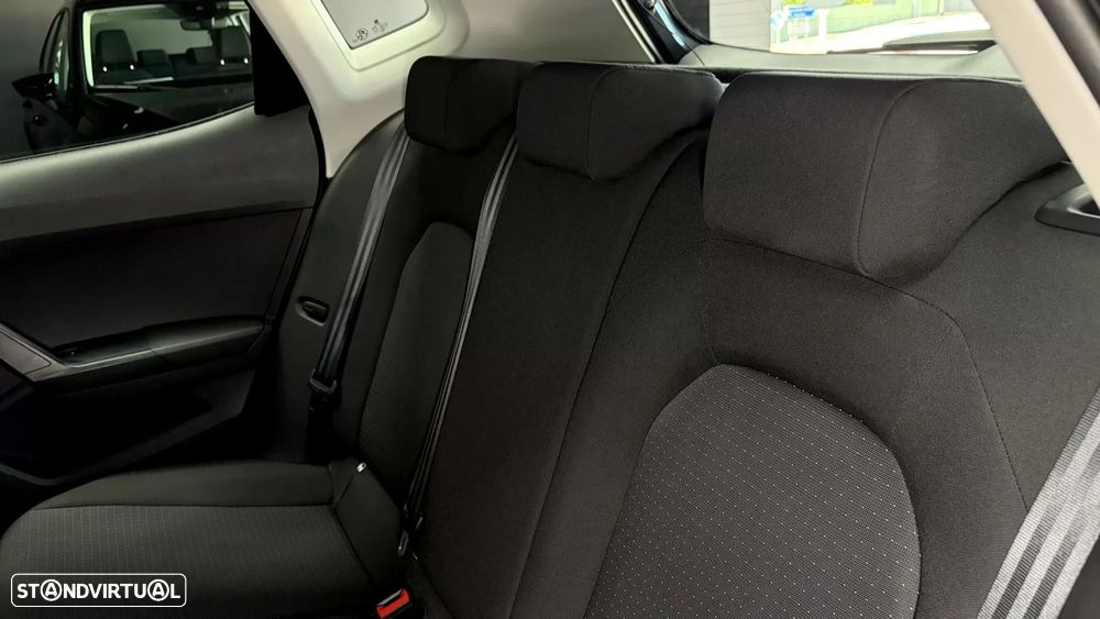 SEAT Arona 1.0 TSI Style - 37