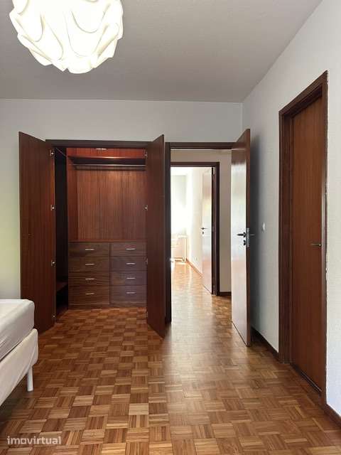 Quarto com Closet para Arrendamento em Telheiras, Lisboa - Grande imagem: 4/4