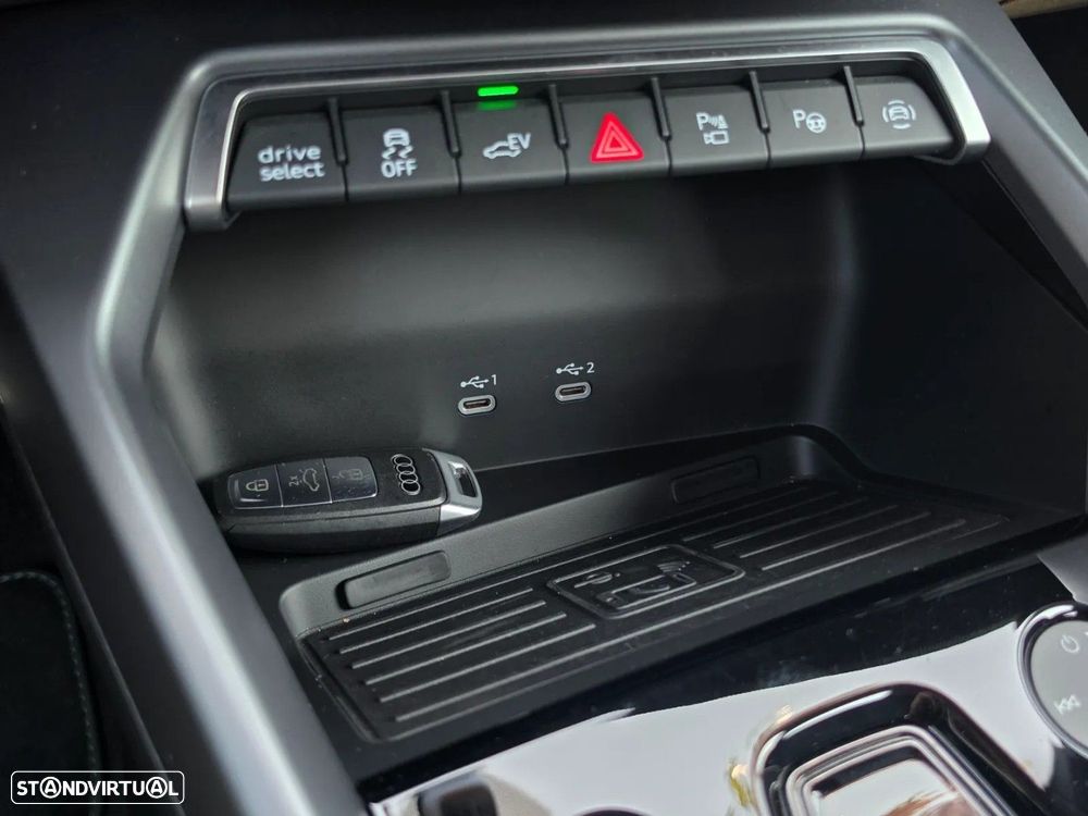 Audi A3 Sportback TFSIe 150 kW S tronic S line - 26