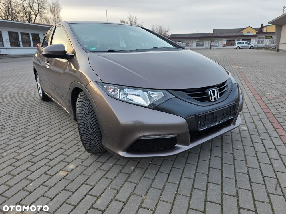 Honda Civic 1.4 Comfort - 23