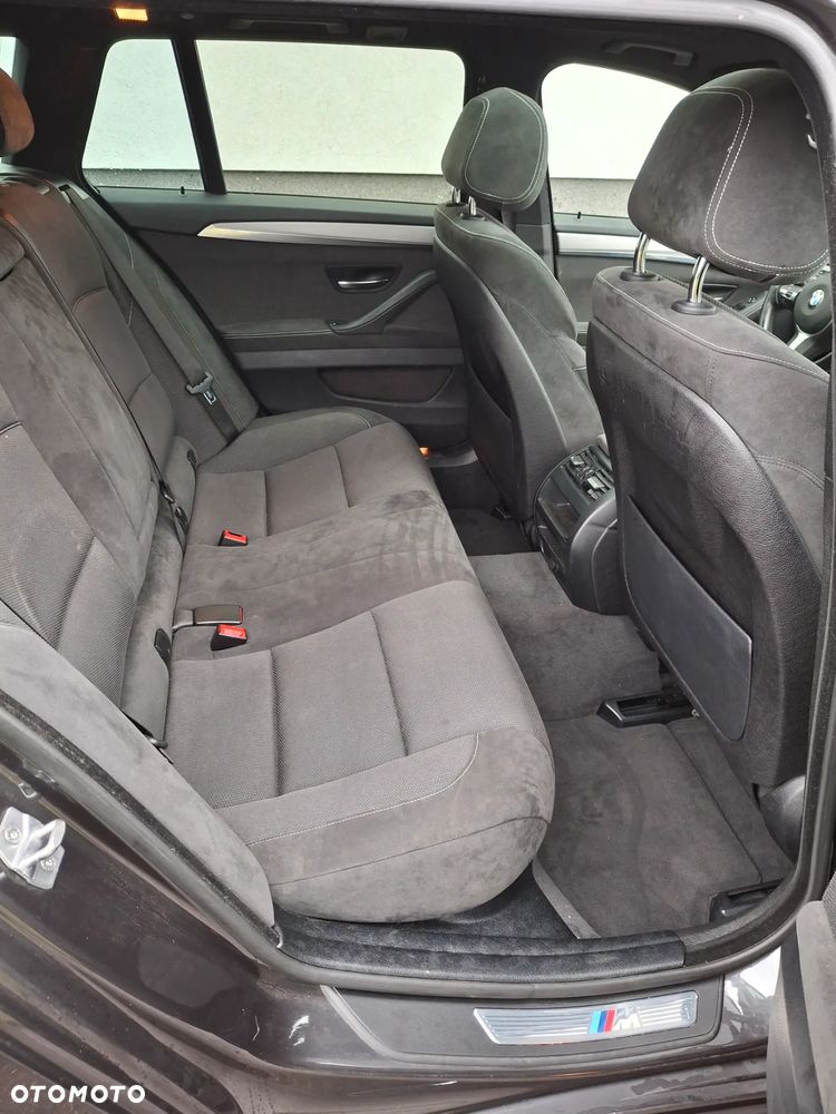 BMW Seria 5 520d Sport-Aut - 9