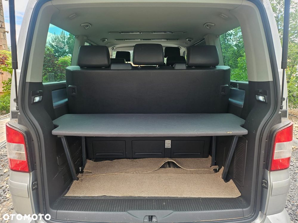 Volkswagen Multivan - 7