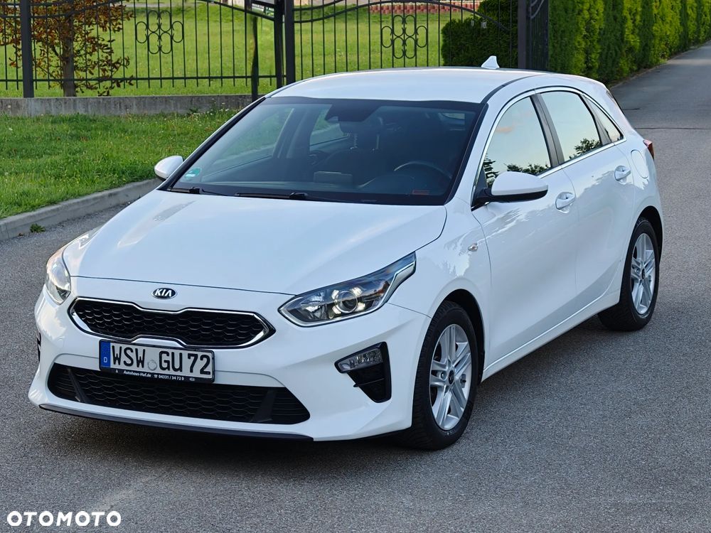Kia Ceed 1.4 T-GDI L Business Line Plus - 16