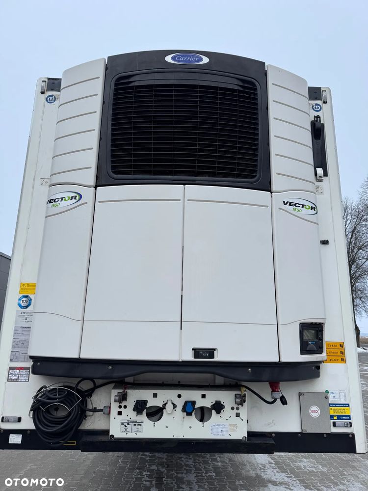 Krone Chłodnia ,Doppelstock , Carrier Vector 1550 - 31