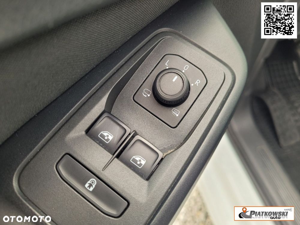 Ford Tourneo Connect 2.0 EcoBlue Titanium - 22