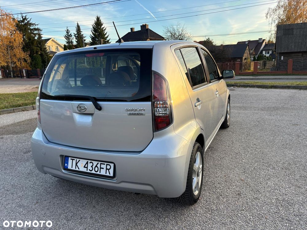 Daihatsu Sirion 1.3 - 5