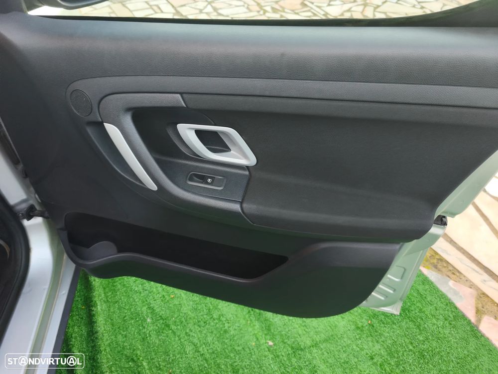 Skoda Roomster 1.4 TDI Style II - 11