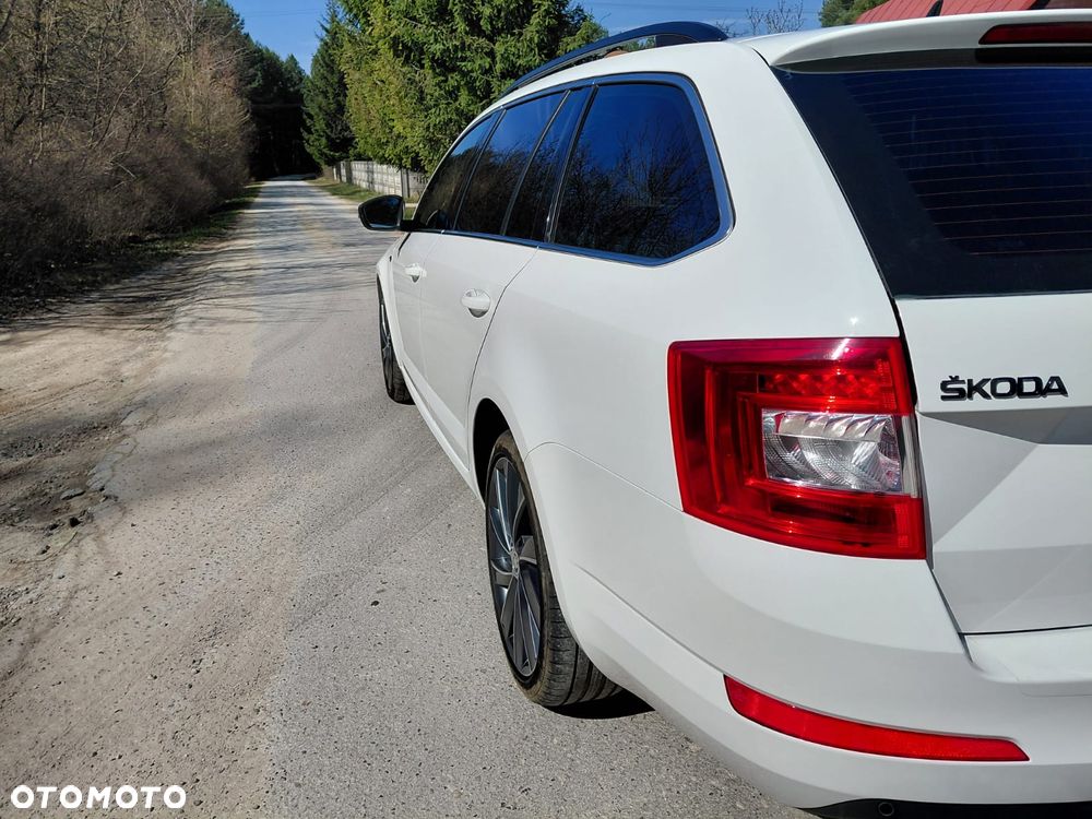 Skoda Octavia 2.0 TDI 4x4 DSG L&K - 9