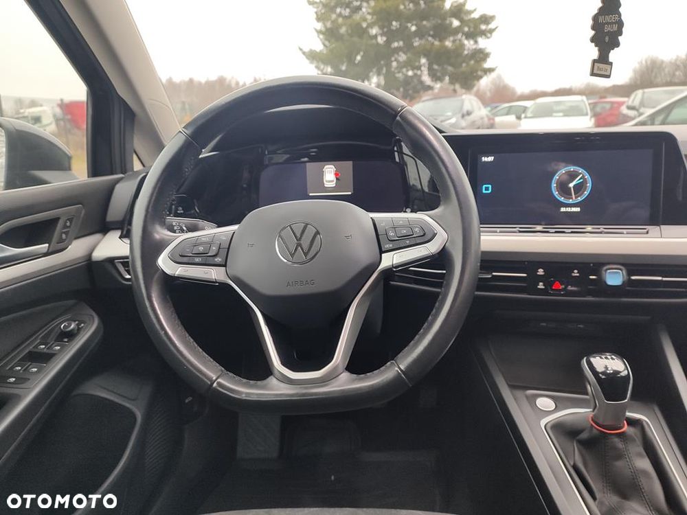 Volkswagen Golf 2.0 TDI Life - 12