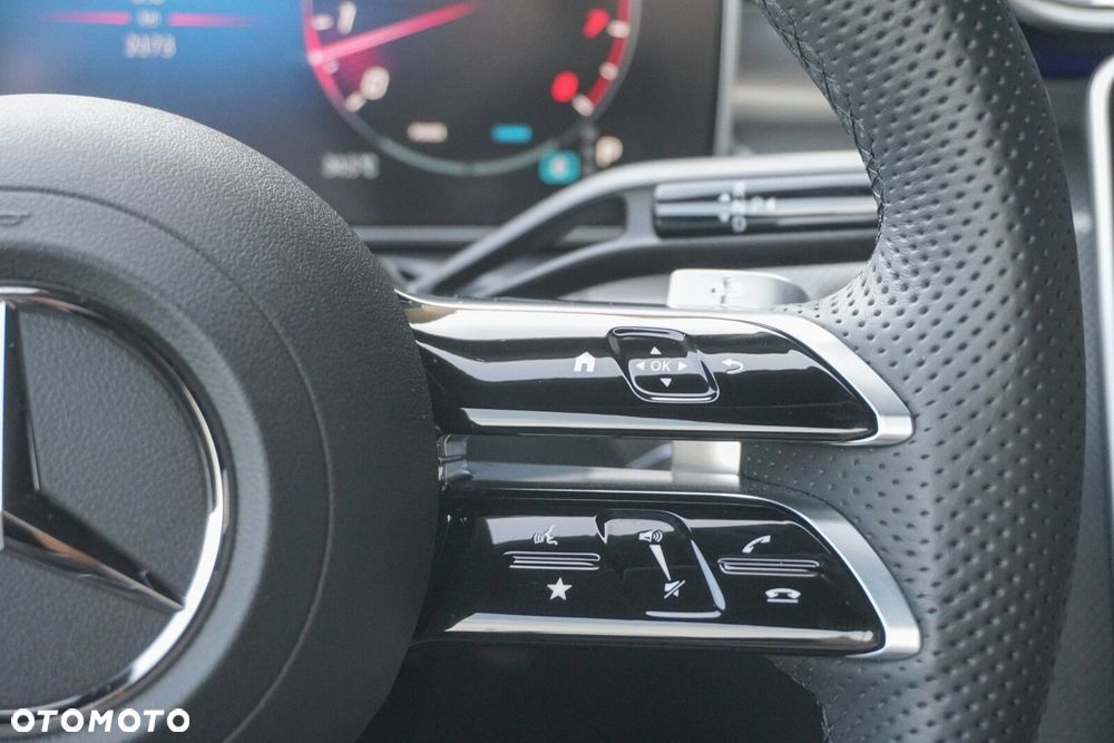 Mercedes-Benz CLE 300 mHEV 4-Matic AMG Line - 10