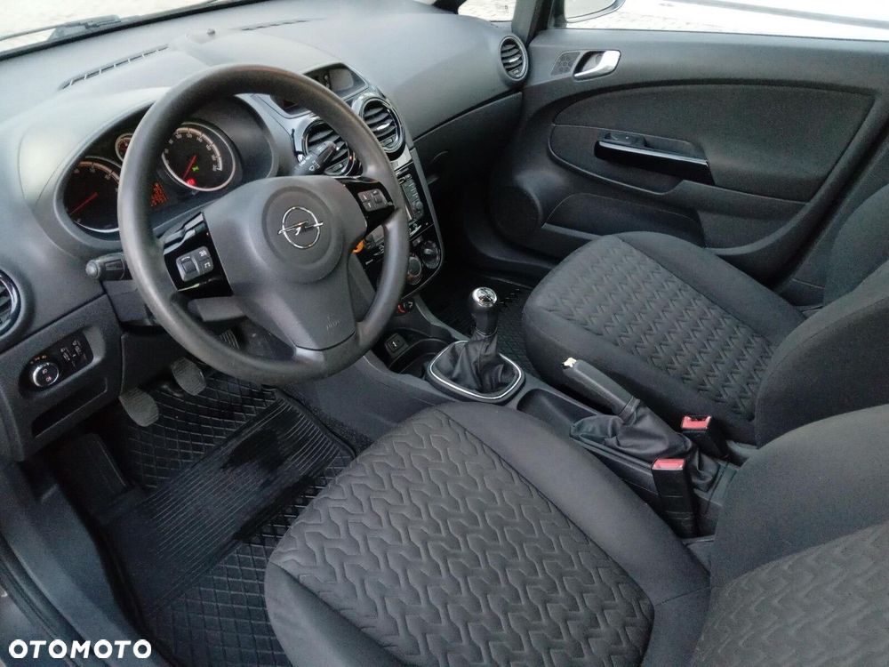 Opel Corsa - 12