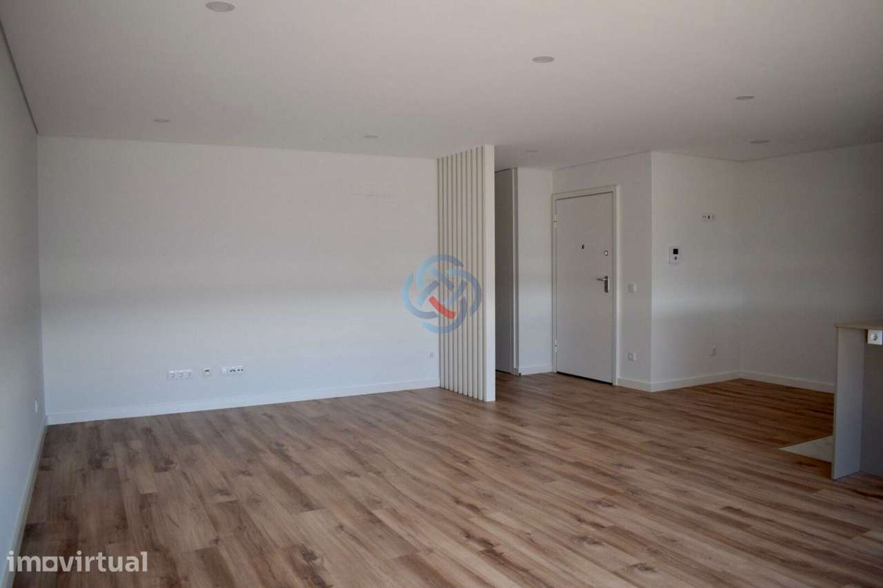 Apartamento T2 em Condominio de Luxo em Santa Maria da Feira - Grande imagem: 2/28