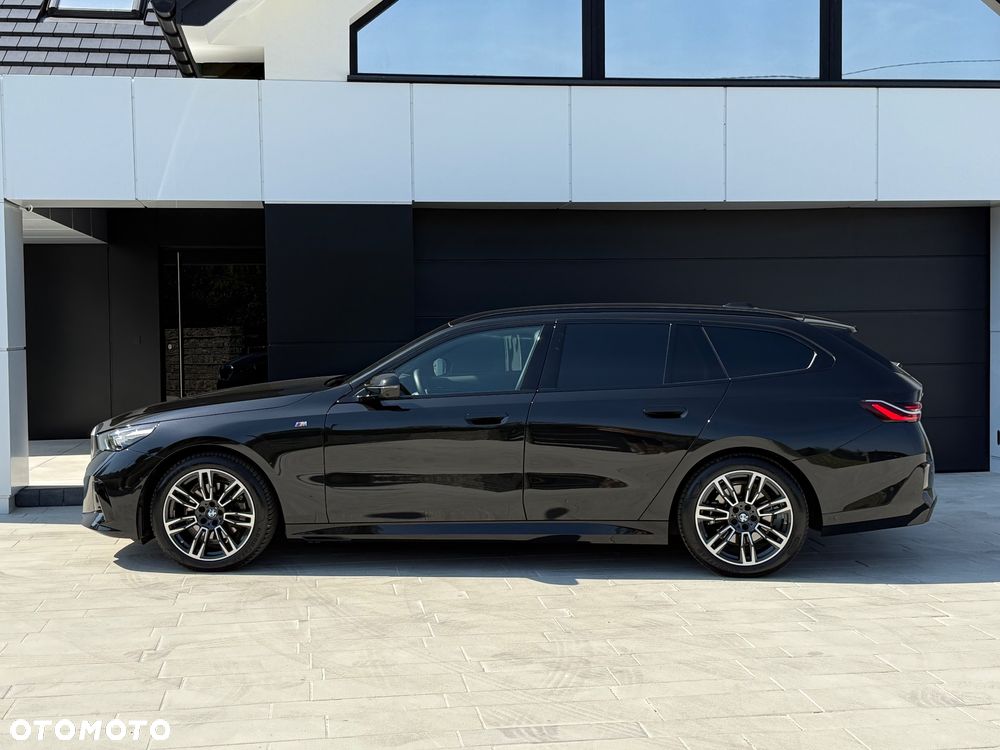 BMW Seria 5 520d xDrive Touring - 29
