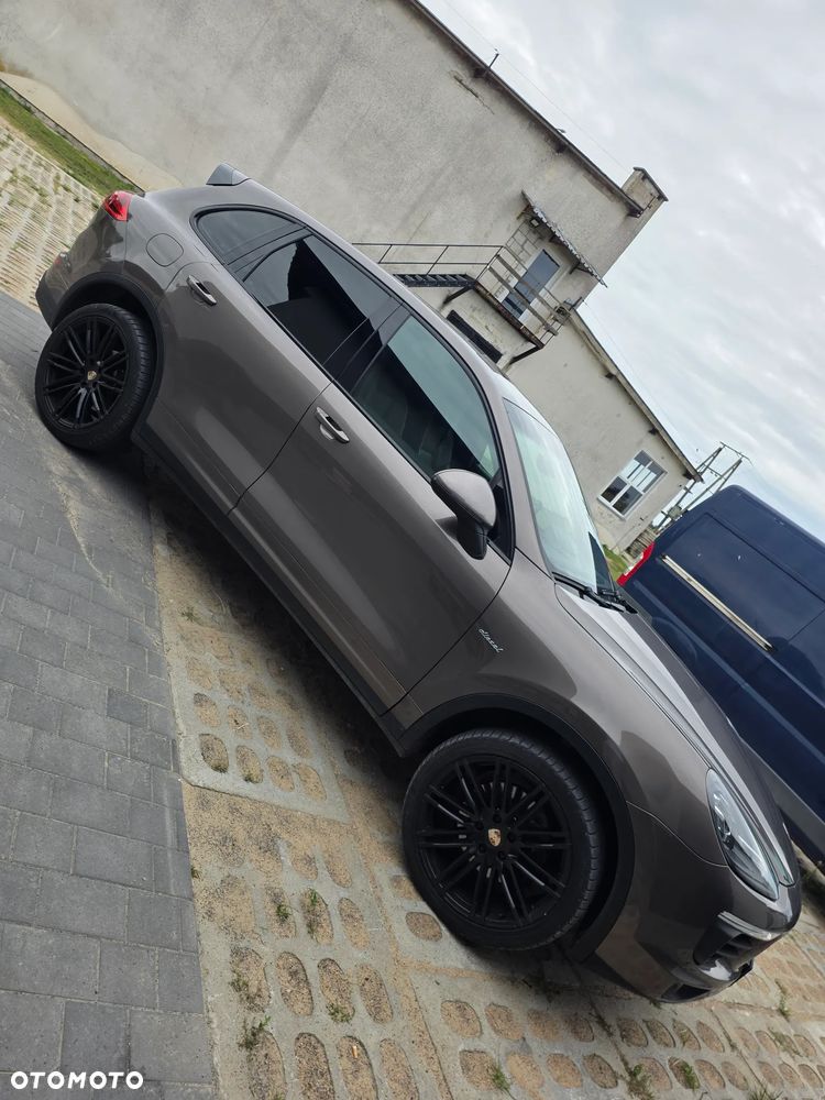 Porsche Cayenne Diesel Platinum Edition - 5