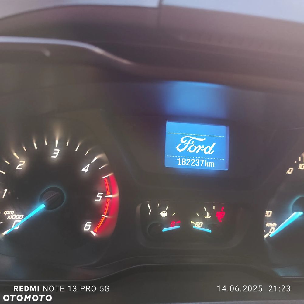Ford Transit Custom - 11