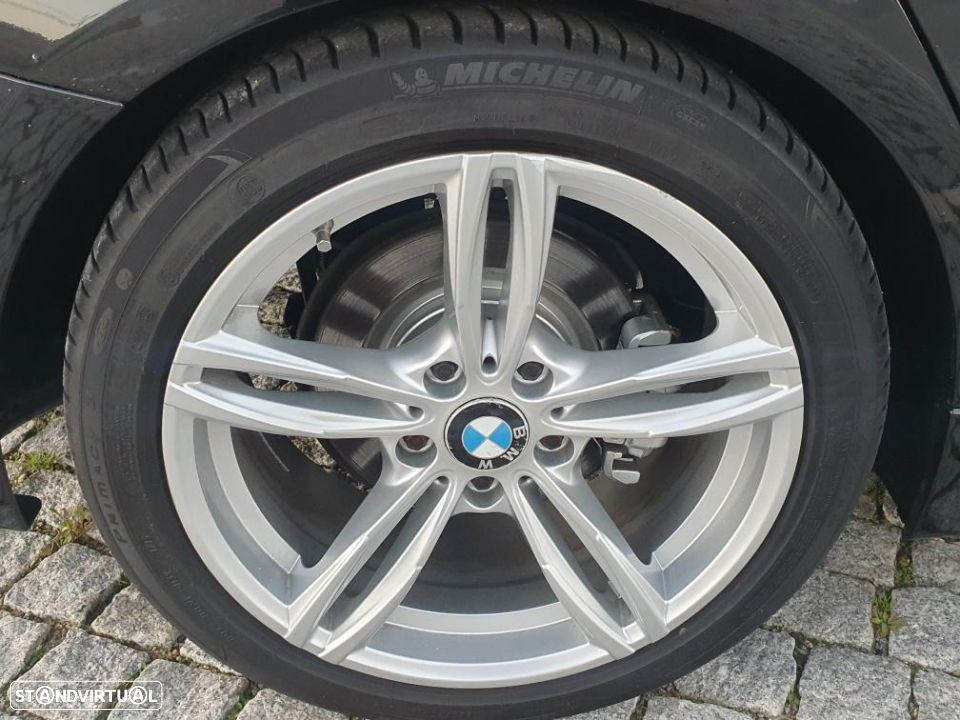 BMW 318 d Touring Navigation Auto - 31