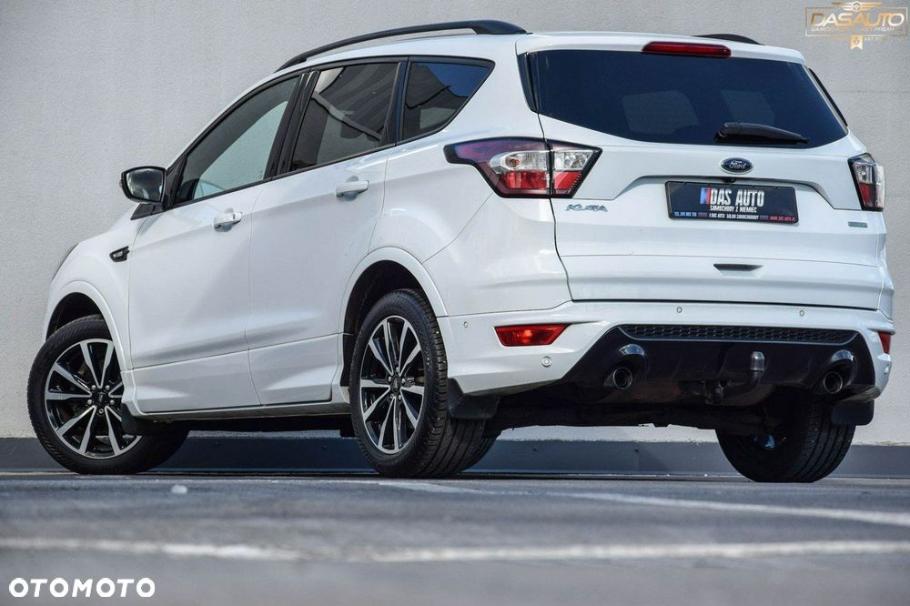 Ford Kuga 1.5 EcoBoost 2x4 ST-Line - 15