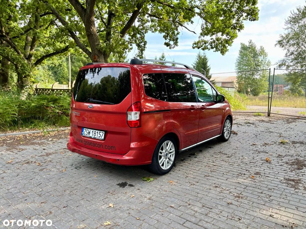Ford Tourneo Courier - 5