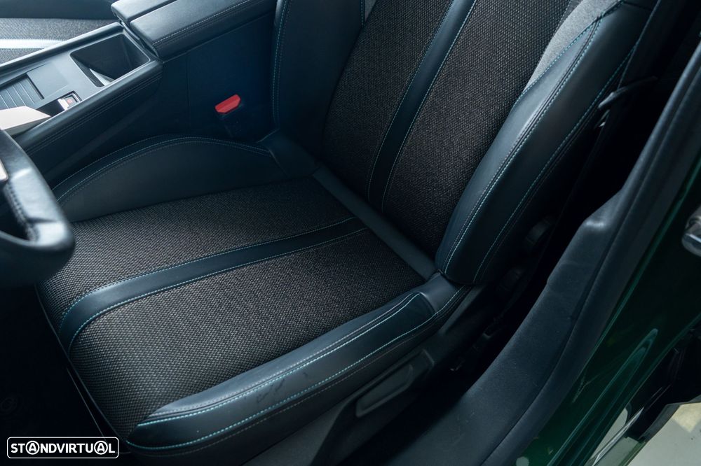 Peugeot e-308 58 kWh Allure - 23