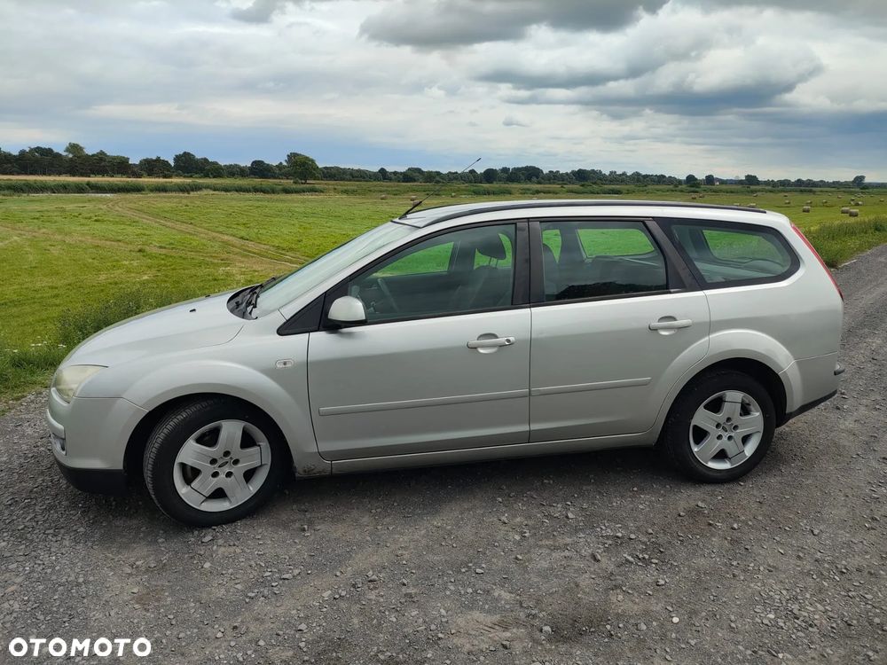 Ford Focus 1.6 TDCi Trend - 12