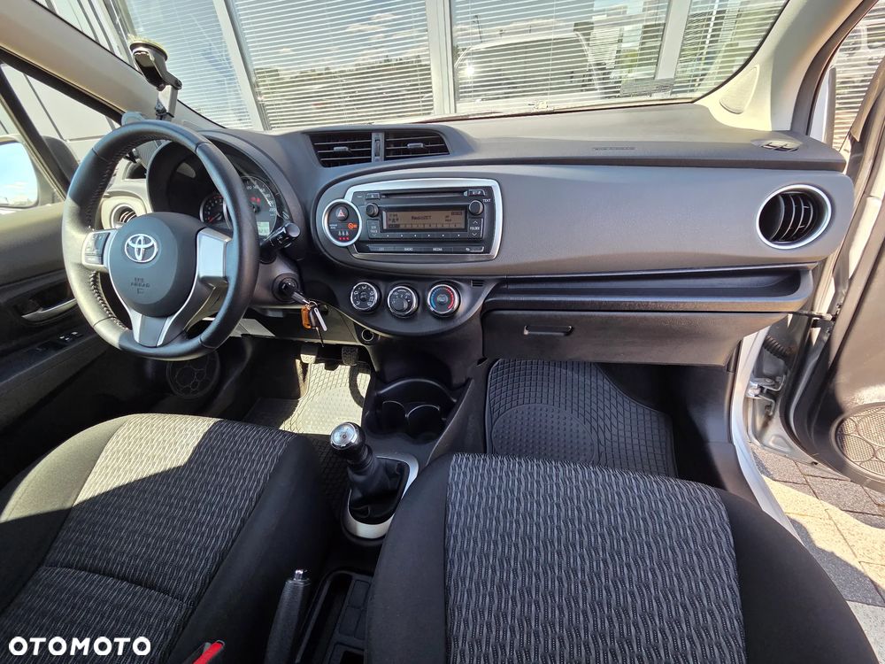 Toyota Yaris 1.0 Luna - 23