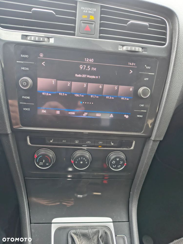 Volkswagen Golf - 13