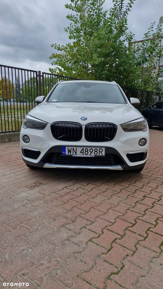 BMW X1 - 1