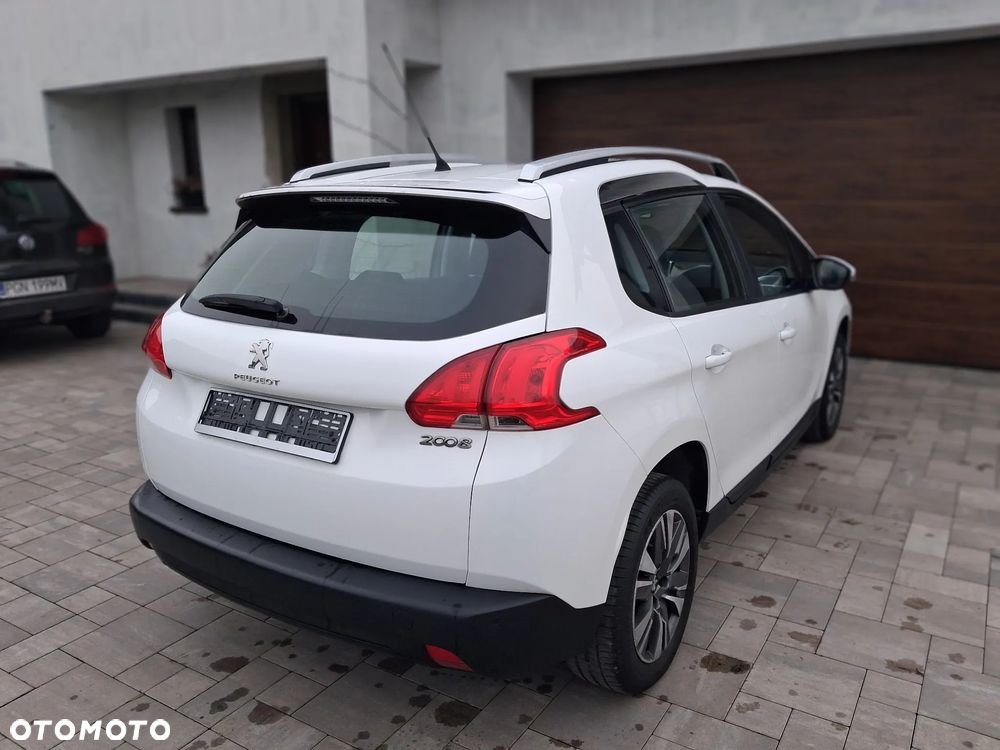 Peugeot 2008 120 VTI Active - 8