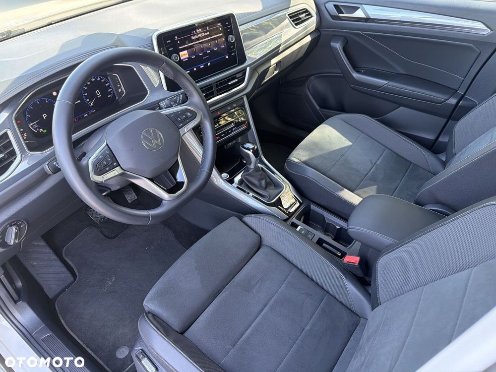 Volkswagen T-Roc 1.5 TSI Style DSG - 11