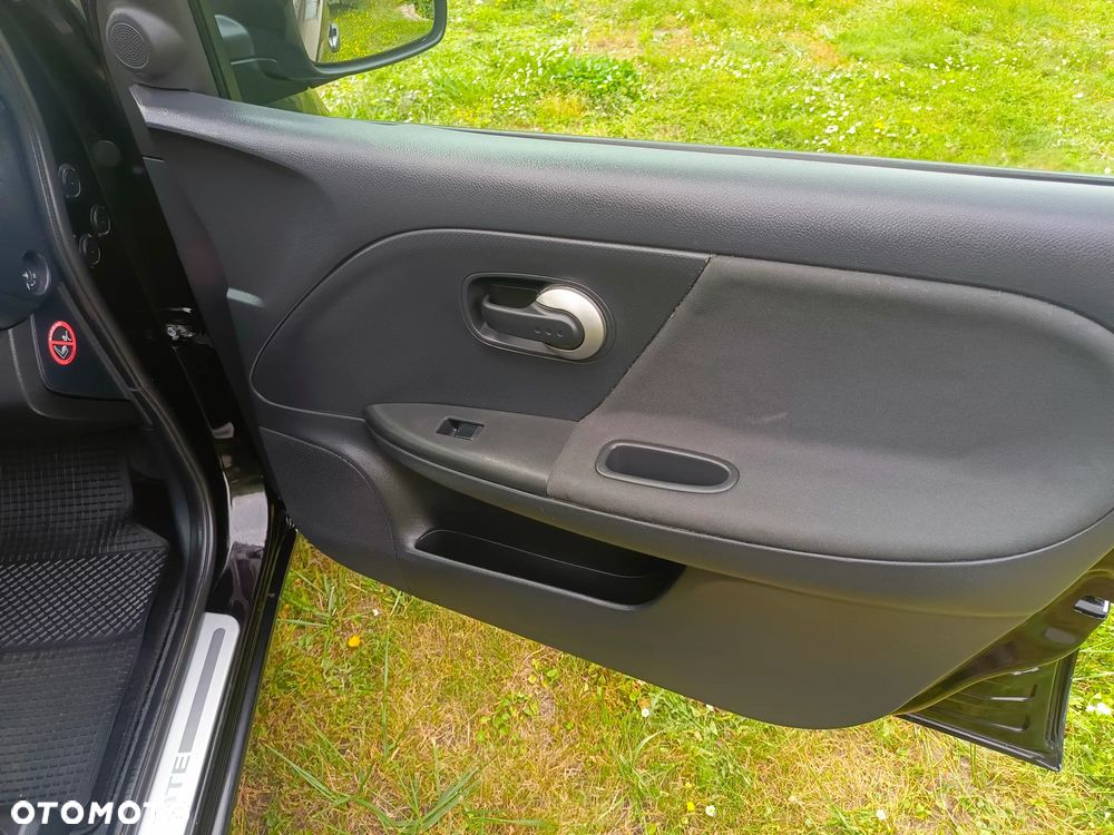 Nissan Note 1.6 Acenta+ EU5 - 19