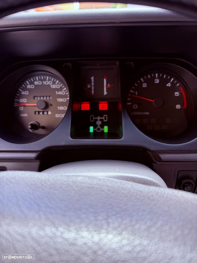 Mitsubishi Pajero 2.8 TD GLS - 9