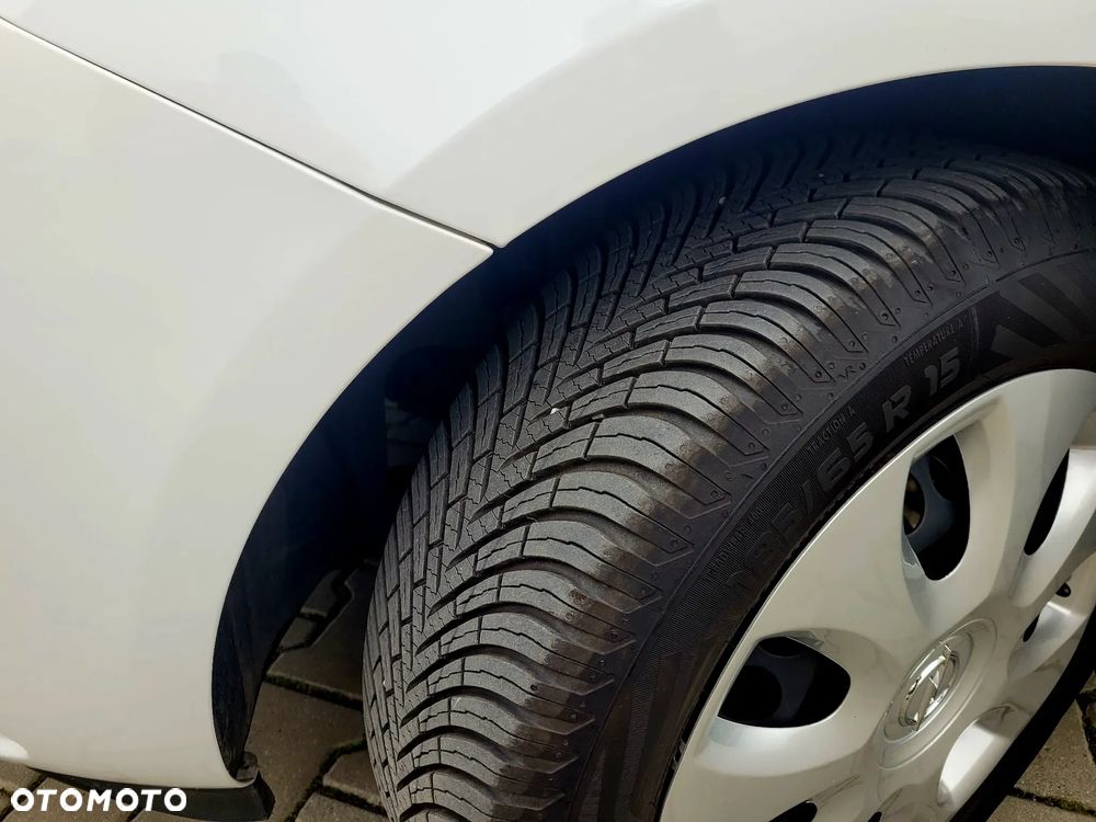 Opel Corsa 1.4 Enjoy S&S - 18