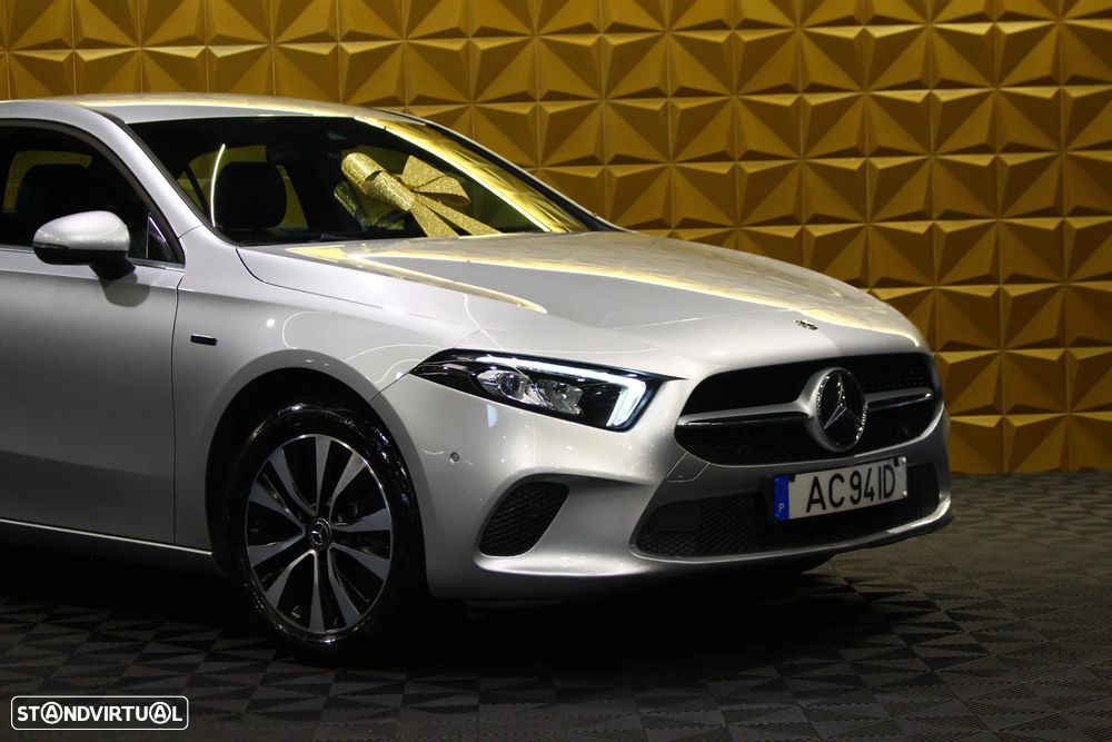 Mercedes-Benz A 250 e Progressive - 9