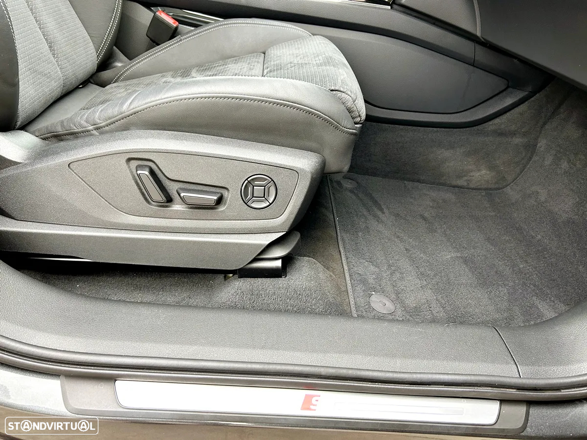 Audi e-tron 55 quattro S line - 28