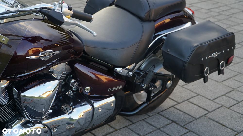 Suzuki Boulevard - 10