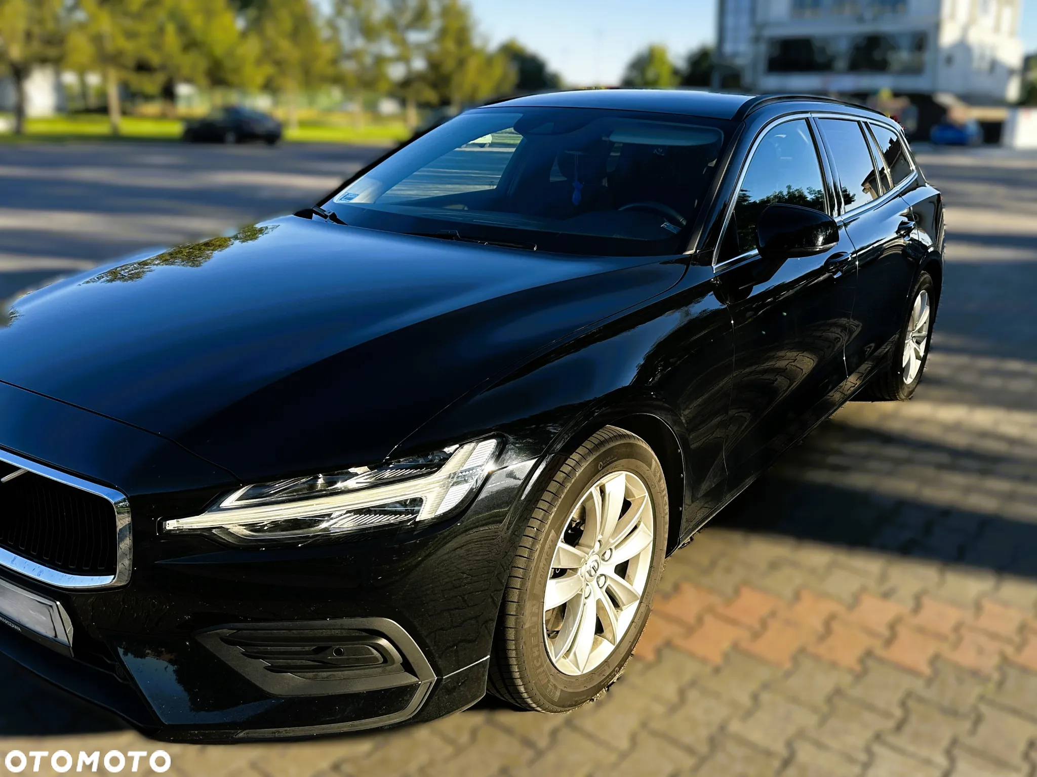 Volvo V60 B3 B Momentum Pro - 10