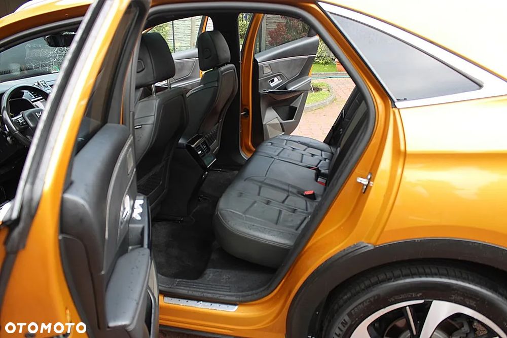 DS Automobiles DS 7 Crossback 2.0 BlueHDi Performance Line + - 14