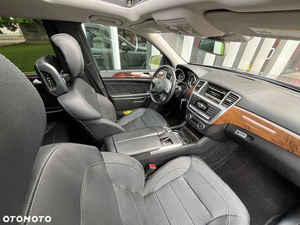 Mercedes-Benz GL 500 4Matic (BlueEFFICIENCY) 7G-TRONIC - 19
